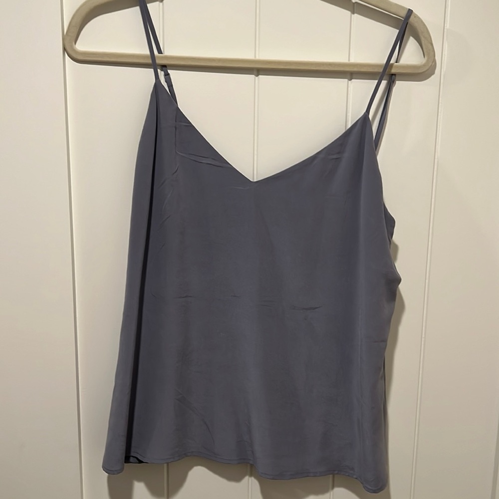 L’Agence 100% silk cropped blouse